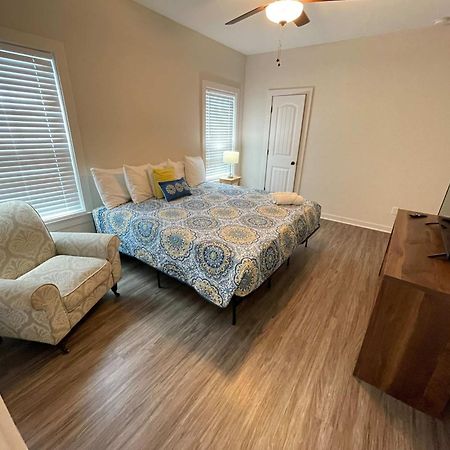 Beach Flow Bungalow-Mins To Downtown-Dining-Base Pensacola Eksteriør billede
