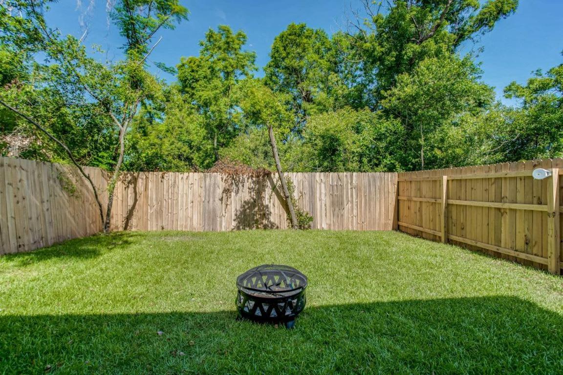 Beach Flow Bungalow-Mins To Downtown-Dining-Base Pensacola Eksteriør billede
